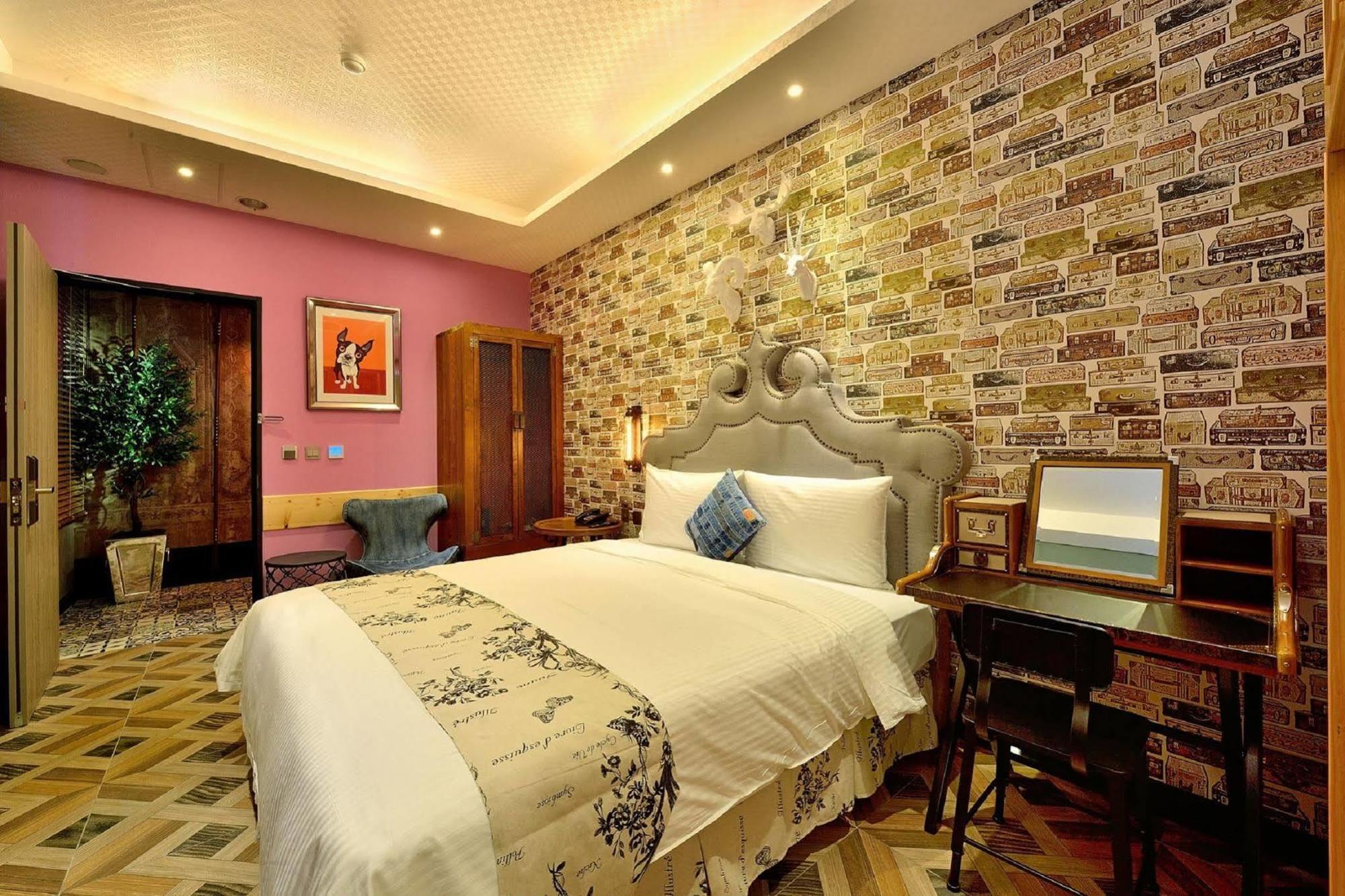 Smokey Joe'S Apartment Kaohsziung Kültér fotó